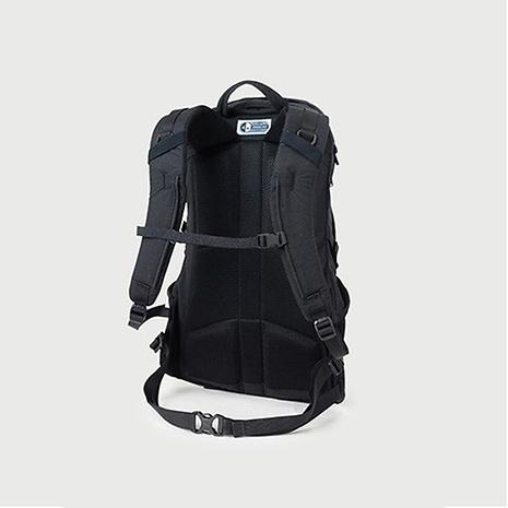 stingray 25 | karrimor | カリマー |  501007-9000_9000-好日山荘(コウジツサンソウ)-登山・クライミング・アウトドア用品の総合専門店 好日山荘