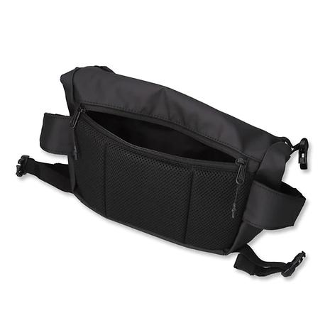 【関税&送料込】Sportmax Adamo マーモットマウンテンワークスユーティリティボディバッグ / MMW